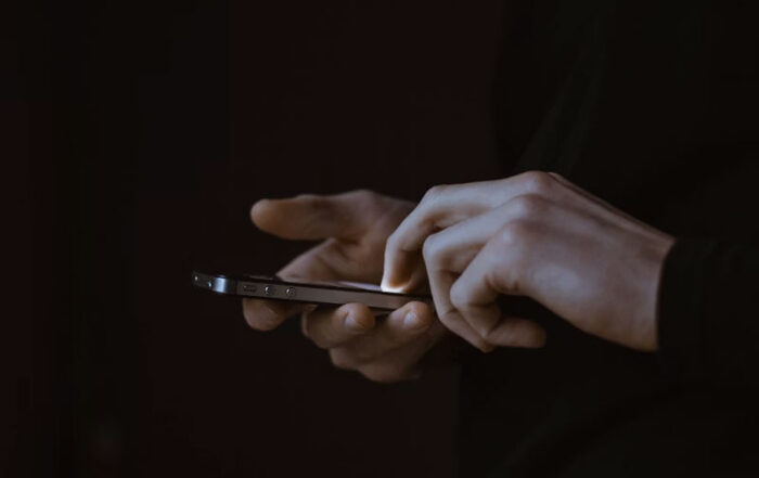 Prevención de adicciones comportamentales digitales - Novagés