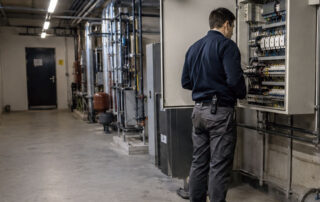 Riesgos laborales de los trabajos en solitario - Novagés